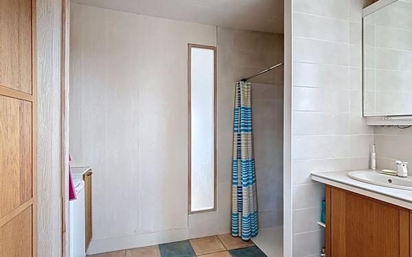 Maison à vendre    4 pièces •  Saint-Just-Saint-Rambert