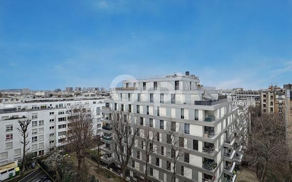Appartement à vendre    3 pièces • 52,70 m2 Paris 15