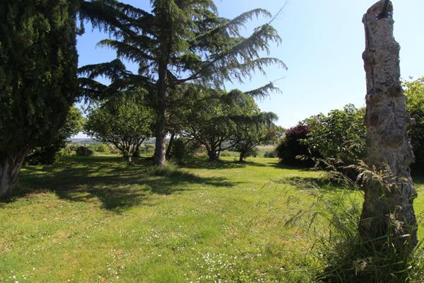 Armentieux (32230) Corps de ferme avec 8 hectares de terres