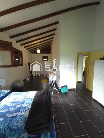 Maison familiale avec grand terrain arboré au Lorrain