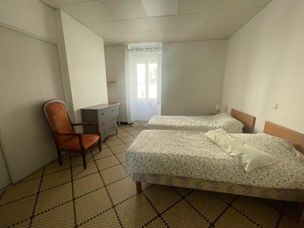 Appartement à louer    1 pièce •  Dax