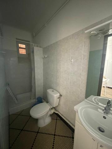 Appartement à louer    1 pièce •  Dax