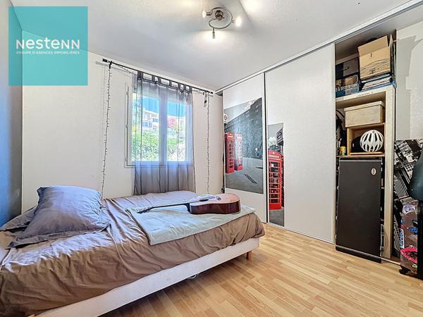 Maison à vendre 147 m2 et jardin de 1100 m2 à Saint Leon 31560 avec vue.