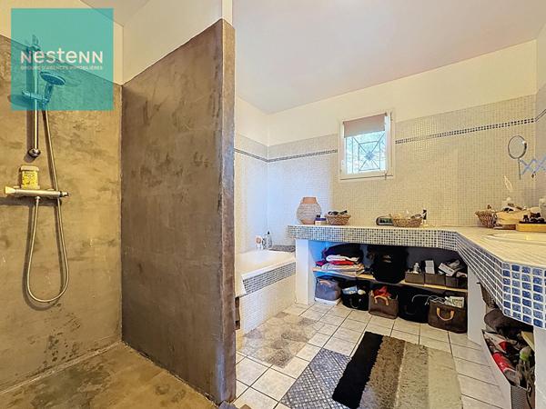 Maison à vendre 147 m2 et jardin de 1100 m2 à Saint Leon 31560 avec vue.