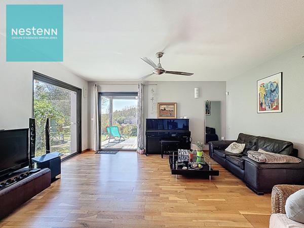 Maison à vendre 147 m2 et jardin de 1100 m2 à Saint Leon 31560 avec vue.