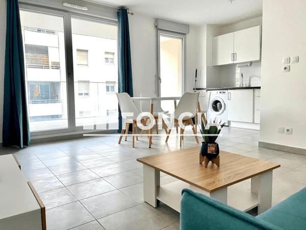 Location Appartement meublé 3 pièces 59.8 m² - 40 RUE COLIN Montpellier 34000
