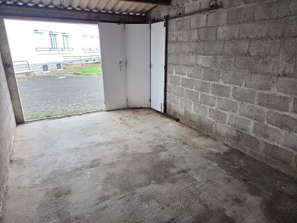 Concarneau garage de 16 m² au centre ville.