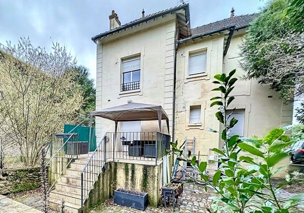 Immeuble Mareuil Les Meaux vendu loué - 3 appartements de type F2 avec cave et place de stationnement - jardin privatif pour l'appartement du rdc