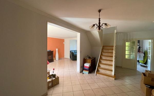 Maison à vendre    6 pièces •  Caissargues