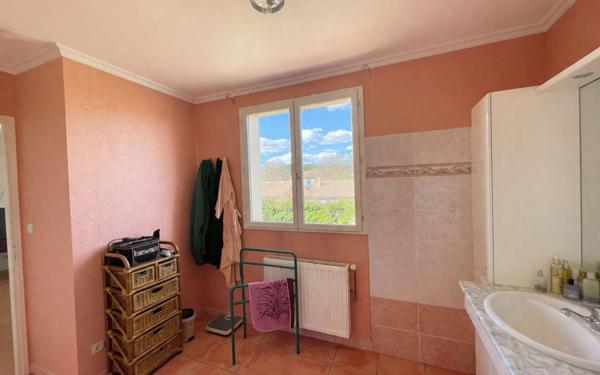 Maison à vendre    6 pièces •  Caissargues