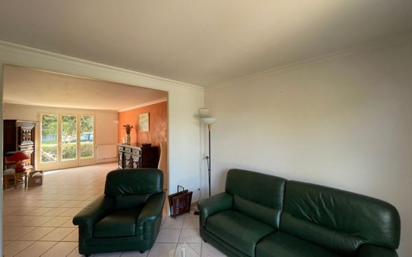 Maison à vendre    6 pièces •  Caissargues