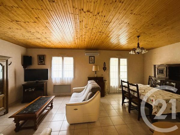 Maison à vendre  3 pièces - 74,20 m 2   GIVRAND  - 85