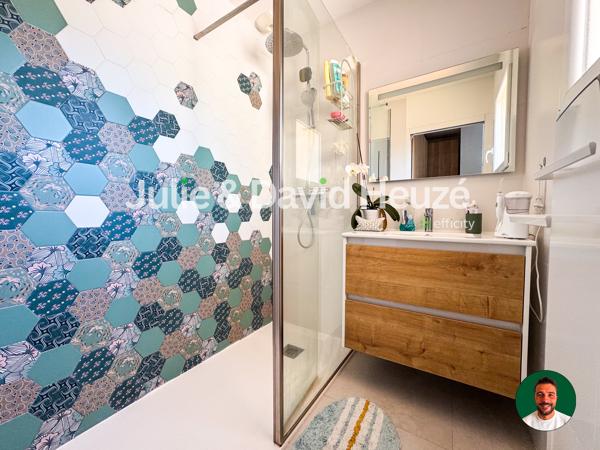 Maison
         4 pièces
        - 100 m² Exclusivité 499 000 € *