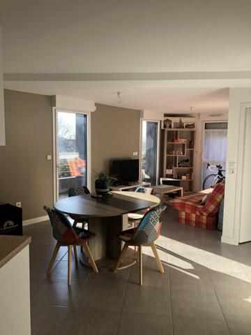 T2 avec terrasse et garage boxé quartier les Minimes