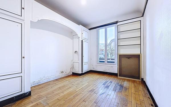 Appartement à vendre    2 pièces • 40,79 m2 Montreuil