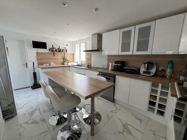 Maison à vendre 649 140 € Châtelaillon-Plage 5 p 158 m² DPE D