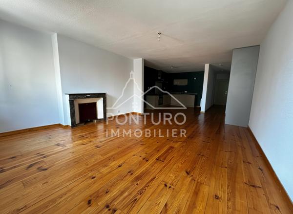 DUPLEX DE CHARME EN HYPERCENTRE
