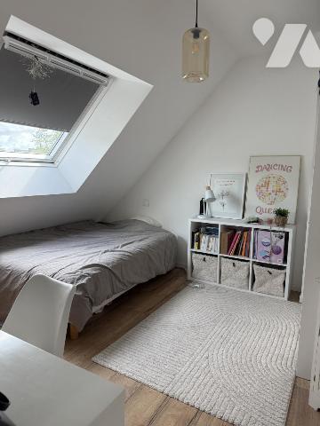 A VENDRE MAISON FAMILIALE 5 chambres VANNES proximité écoles et gare