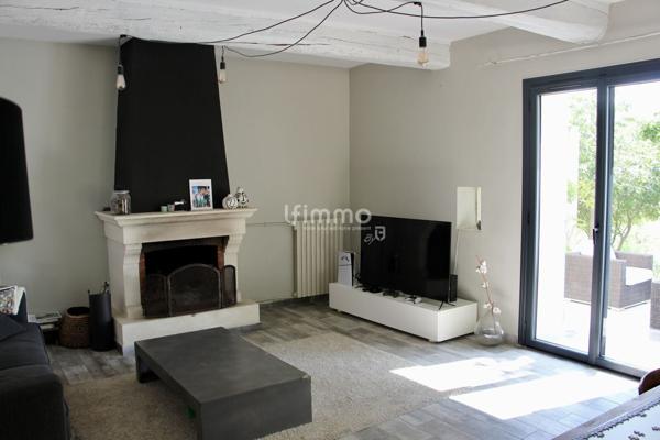 Bastide du 18e entièrement rénovée