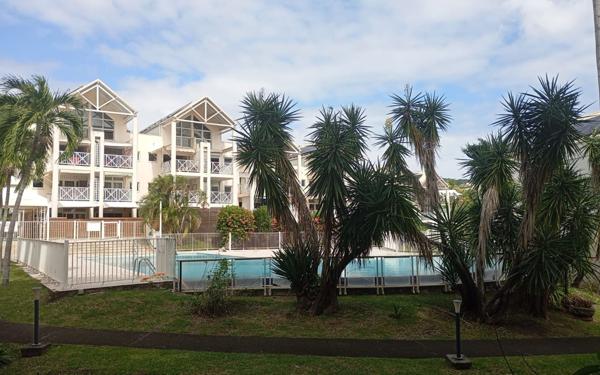 Appartement à vendre    3 pièces • 71 m2 Le Diamant