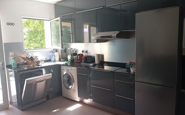 Appartement à vendre    3 pièces • 71 m2 Le Diamant