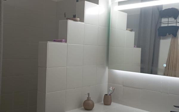 Appartement à vendre    3 pièces • 71 m2 Le Diamant