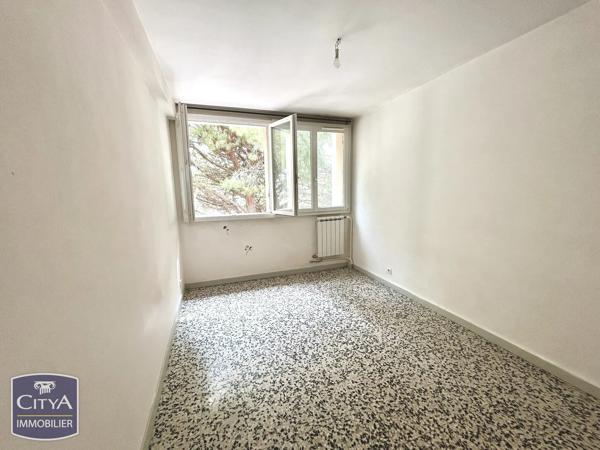 Appartement à vendre 4 pièces 70m² Avignon (84000)