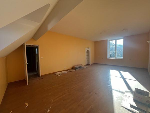 Appartement 85,47m2 carrez centre ville d'autun