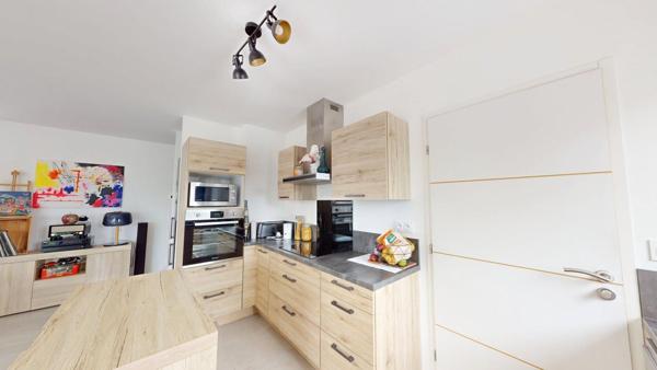 Maison à vendre à Meschers-sur-Gironde - 3 chambres, jardin et garage