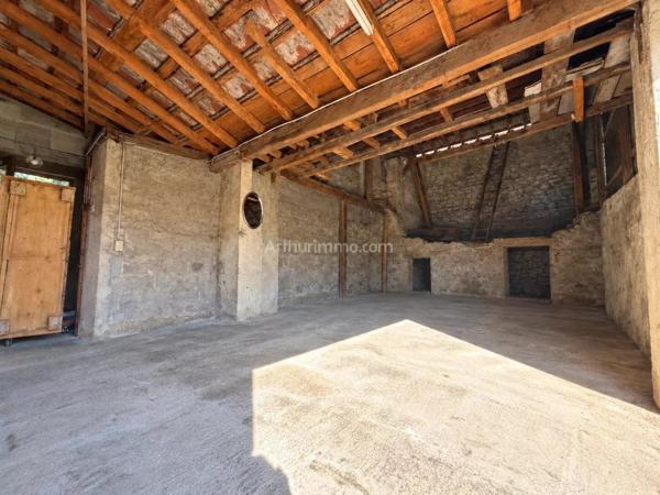 Vente                                                      Maison de village
                        
                     4 pièces                      86 m2                     à Le Bourget-du-Lac