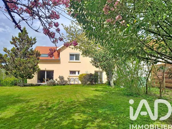 Maison à vendre 7 pièces 172 m² Saint-Dié-des-Vosges