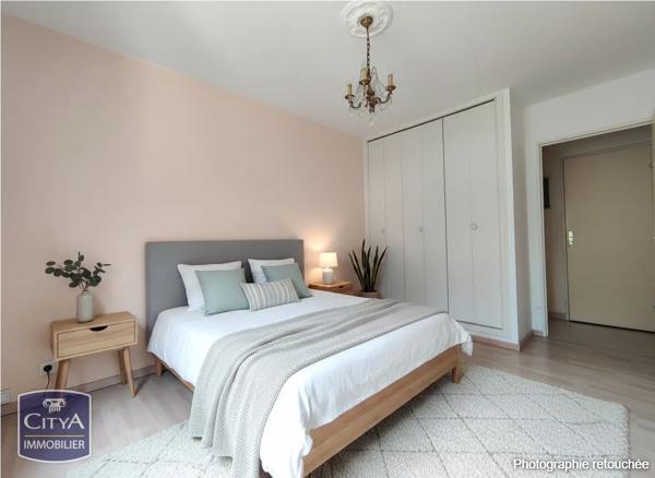 Appartement à vendre 3 pièces 64.52m² Nîmes (30900)