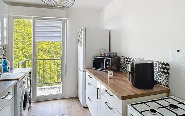 Appartement à vendre    2 pièces • 54 m2 Bétheny