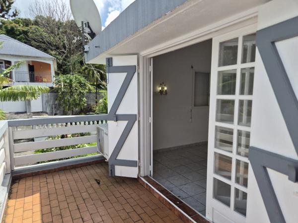 Authentique maison architèqueturale de 7 pièces GOURBEYRE (971) pour votre famille ou/et en bien locatif
