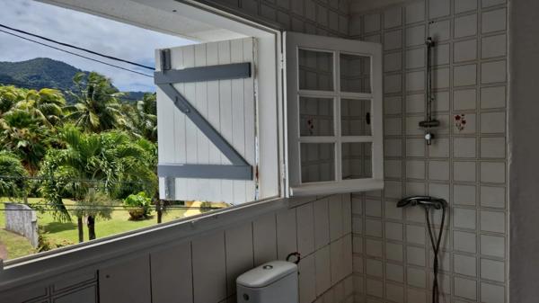Authentique maison architèqueturale de 7 pièces GOURBEYRE (971) pour votre famille ou/et en bien locatif