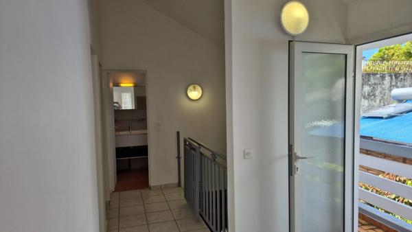 Authentique maison architèqueturale de 7 pièces GOURBEYRE (971) pour votre famille ou/et en bien locatif