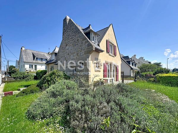 Maison familiale dans le bourg de Plérin