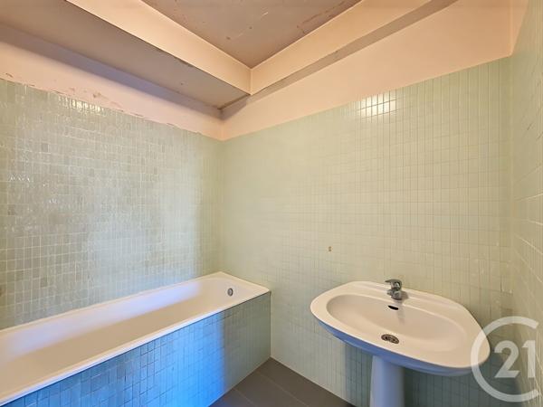 Appartement à vendre  3 pièces - 71 m2 SALON DE PROVENCE - 13