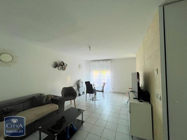 Appartement à louer 3 pièces 63.41m² Louvroil (59720)
