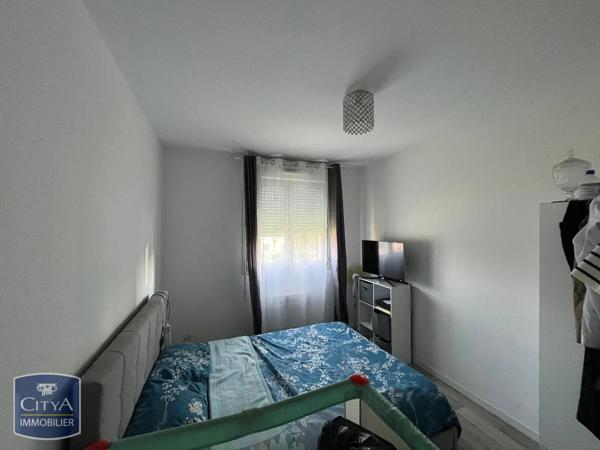 Appartement à louer 3 pièces 63.41m² Louvroil (59720)