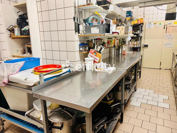 Immeuble 6 pièces - 320 m²