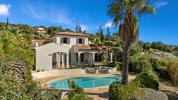 Vente Villa de luxe Sainte-Maxime 5 Pièces 125 m²