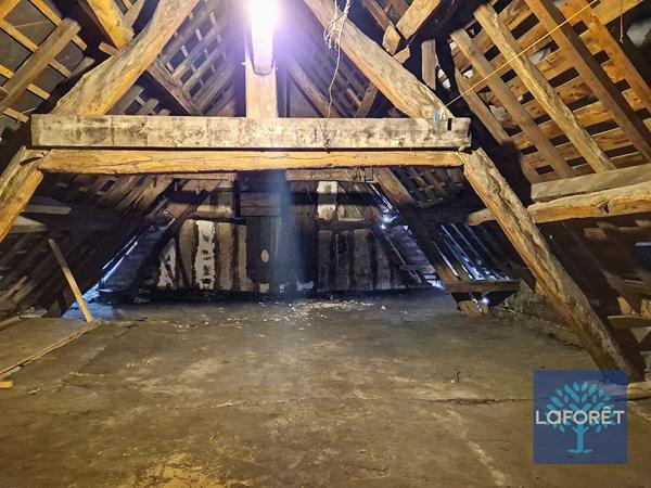 Achat maison près de QUILLEBEUF SUR SEINE - 10 pièce(s) - 371 m² - 213 000 €