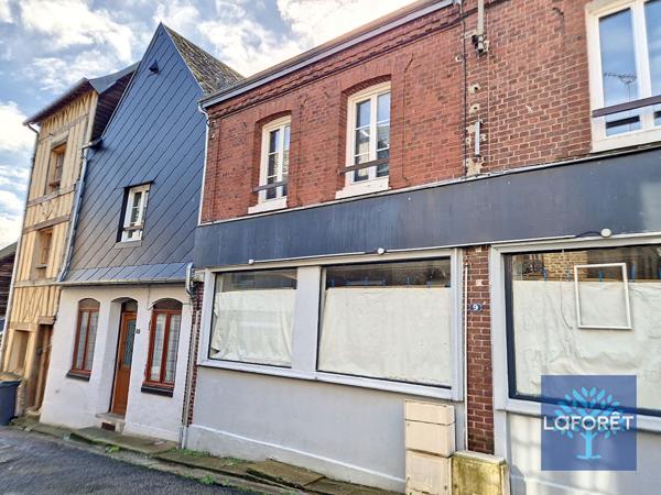 Achat maison près de QUILLEBEUF SUR SEINE - 10 pièce(s) - 371 m² - 213 000 €