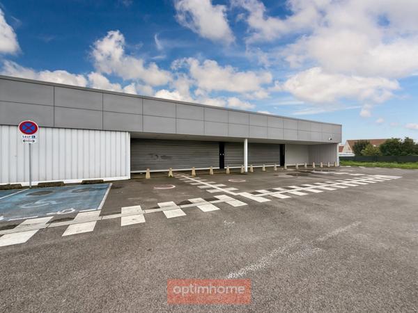 OPPORTUNITÉ D’IMPLANTATION COMMERCIALE – 1 707 M² + 250 STATIONNEMENTS