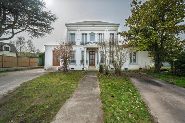 Maison 9 pièces - 228 m² Exclusivité