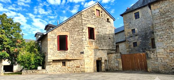 Maison à Recoules-Prévinquières Séverac d 'Aveyron