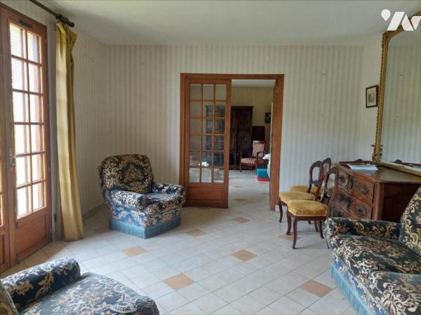 Grand pavillon à proximité du bourg de Barfleur