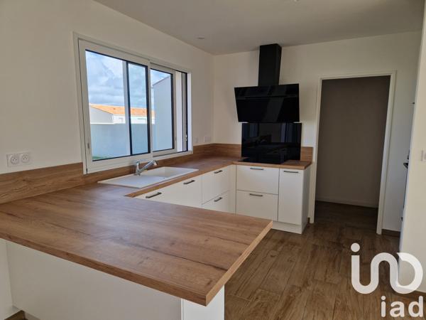 Maison à vendre 5 pièces 134 m² Échillais