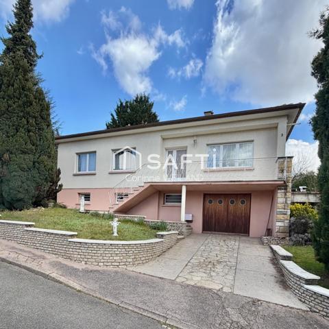 Maison individuelle à FREYMING MERLEBACH habitable de plain-pied, accès direct vers terrasses et jardin, 3 chambres, garage 2 voitures